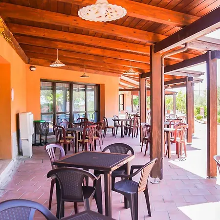 Hotel Villaggio Porto Rhoca