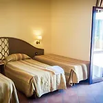 Villaggio Porto Rhoca 4*
